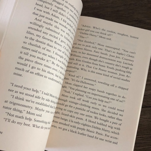 If I Stay by: Gayle Forman paperback book - Picture 2 of 4